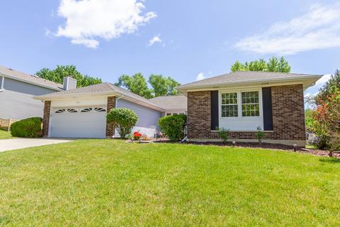 335 Partridge Ct, Algonquin, IL 60102 photo 2