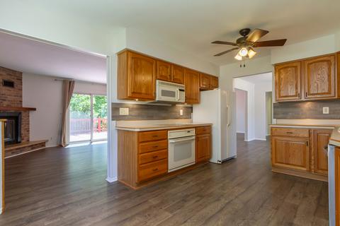 335 Partridge Ct, Algonquin, IL 60102 photo 14