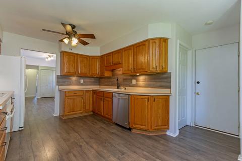 335 Partridge Ct, Algonquin, IL 60102 photo 11