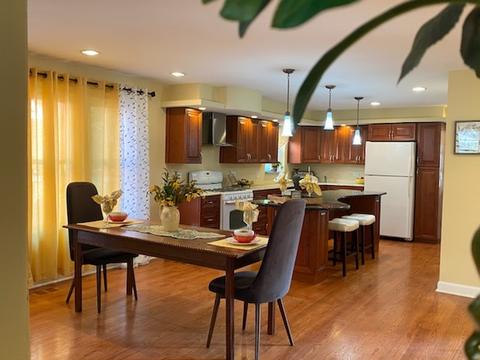 8113 White Ave, Lyons, IL 60534 photo 3