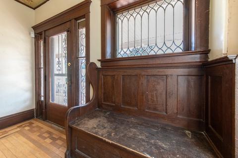 500 Lawrence Ave, Elgin, IL 60123 photo 9