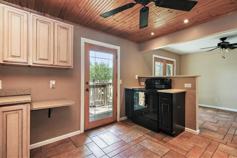 65 Strasma North Dr, Kankakee, IL 60901 photo 6