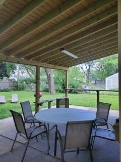 1070 S Wolf Rd, Des Plaines, IL 60016 photo 18