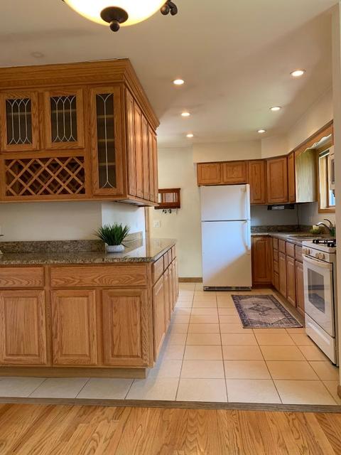 314 E Madison St, Elmhurst, IL 60126 photo 6