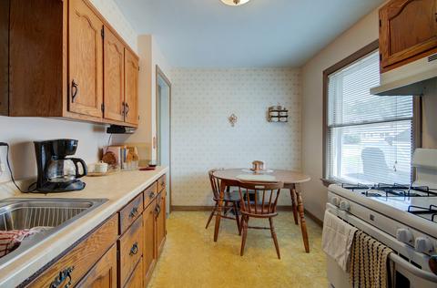 465 Miller Dr, Elgin, IL 60123 photo 7
