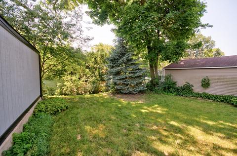 465 Miller Dr, Elgin, IL 60123 photo 16