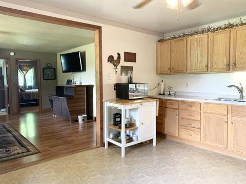 408 E Roosevelt Ave, Onarga, IL 60955 photo 8