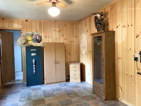 408 E Roosevelt Ave, Onarga, IL 60955 photo 17