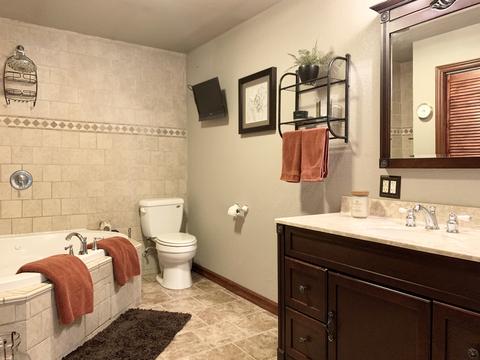 408 E Roosevelt Ave, Onarga, IL 60955 photo 12