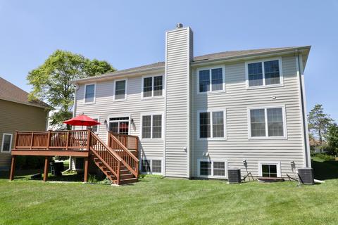 4561 Wilmette Ave, Rolling Meadows, IL 60008 photo 2