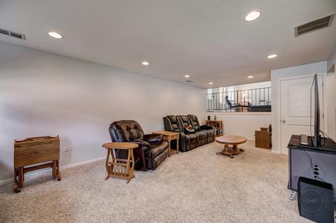 301 Vista Dr, Bolingbrook, IL 60490 photo 19