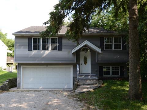 1381 Cary Rd, Algonquin, IL 60102 photo 1