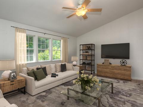 1381 Cary Rd, Algonquin, IL 60102 photo 4