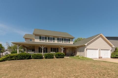 3200 W Bretons Dr, Mchenry, IL 60050 photo 1