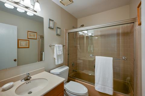 2178 Stirrup Ln, Wheaton, IL 60189 photo 20