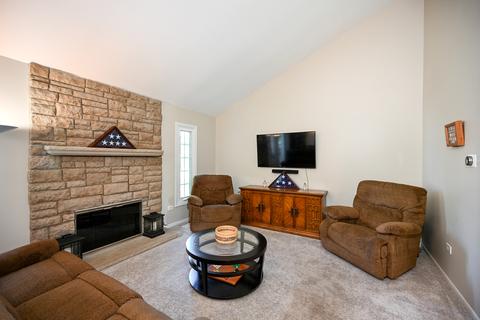 2178 Stirrup Ln, Wheaton, IL 60189 photo 7