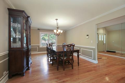 8454 S Park Ave, Burr Ridge, IL 60527 photo 14