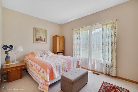 1671 Highmeadow Ln, Algonquin, IL 60102 photo 16