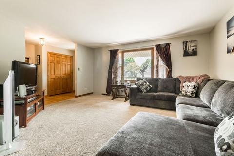 13720 S Amherst Ct, Plainfield, IL 60544 photo 3