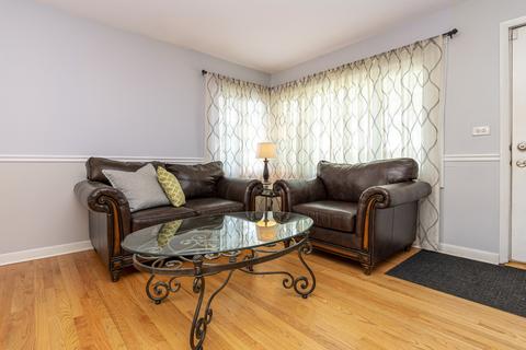 310 E Alden Dr, Addison, IL 60101 photo 5