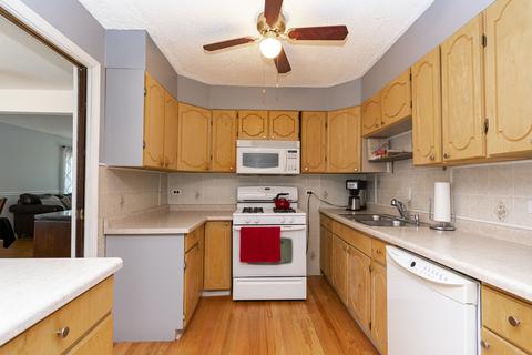 310 E Alden Dr, Addison, IL 60101 photo 7