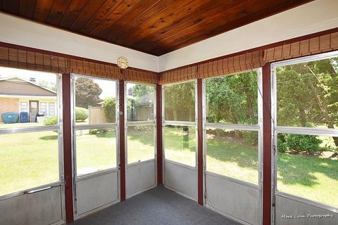 1167 Oakley Ave, Elgin, IL 60123 photo 14
