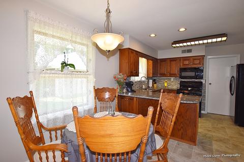 1167 Oakley Ave, Elgin, IL 60123 photo 9