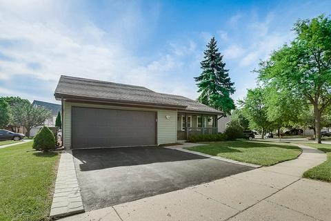 1475 Brookside Dr, Hoffman Estates, IL 60169 photo 3