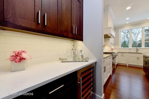 271 E 3rd St, Elmhurst, IL 60126 photo 8