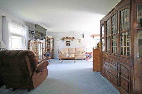 973 Stuart Dr, Bartlett, IL 60103 photo 2
