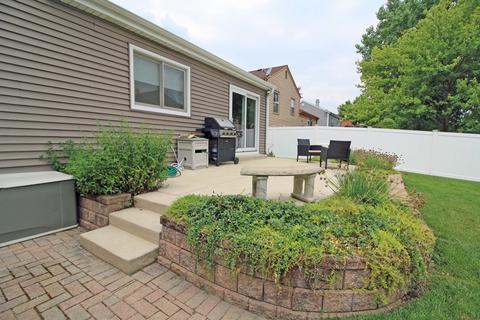 973 Stuart Dr, Bartlett, IL 60103 photo 20
