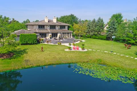 14 Broadleys Ct, Bannockburn, IL 60015 photo 3