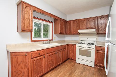 1811 Hoover Dr, Normal, IL 61761 photo 8