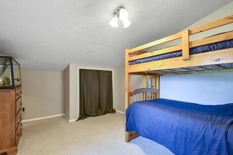 1552 Hunt Dr #E, Normal, IL 61761 photo 12