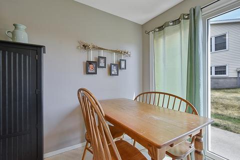 1552 Hunt Dr #E, Normal, IL 61761 photo 9