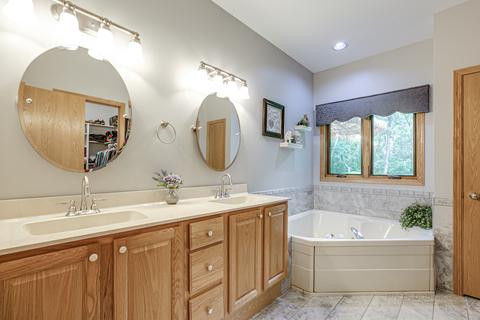 11218 E Riviera Dr, Spring Grove, IL 60081 photo 11