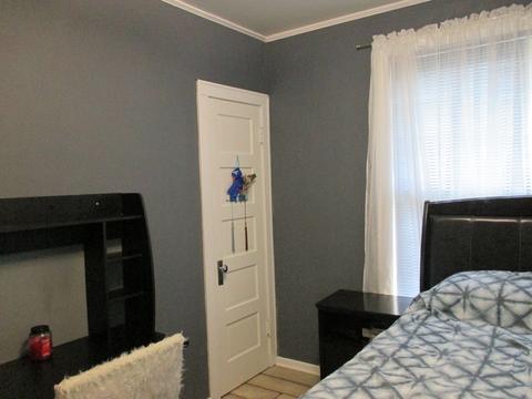 1053 Bellevue Ave, Elgin, IL 60120 photo 31