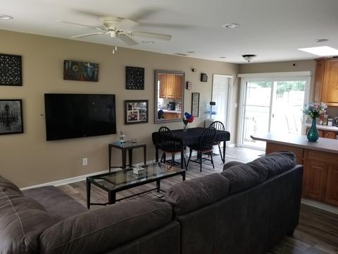 4616 Bonner Dr, Mchenry, IL 60050 photo 2