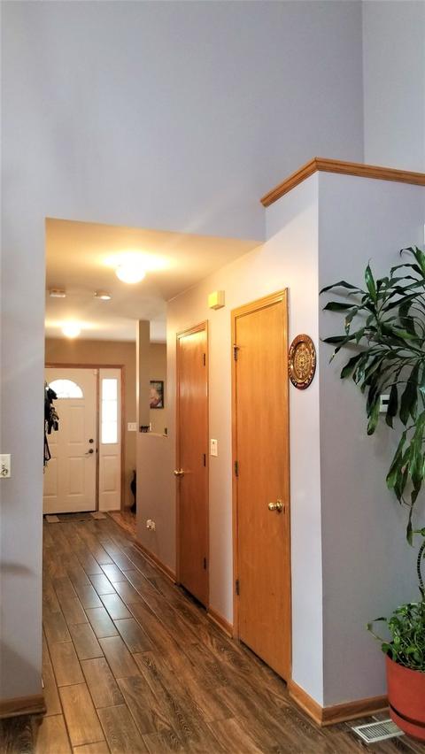 7239 S Roberts Rd, Bridgeview, IL 60455 photo 16
