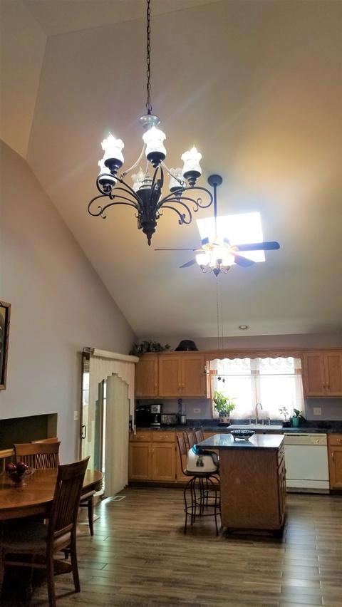 7239 S Roberts Rd, Bridgeview, IL 60455 photo 13