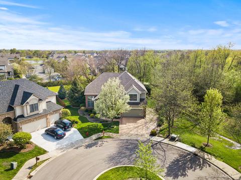 928 Riverstone Dr, Aurora, IL 60502 photo 8