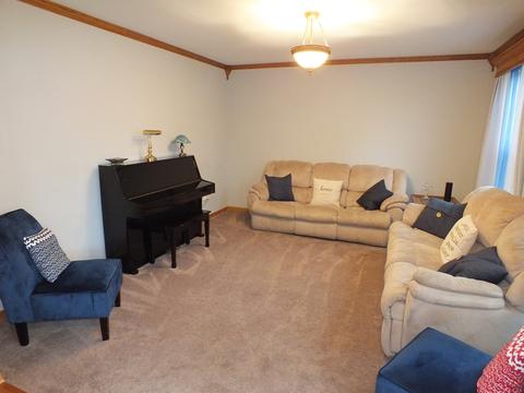 1709 Bitterroot Ct, Plainfield, IL 60586 photo 4