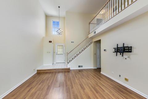 4823 Turnberry Dr, Hoffman Estates, IL 60010 photo 7