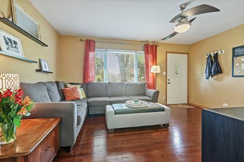 15804 S Collins Dr, Plainfield, IL 60544 photo 9