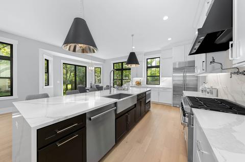 304 E 11th Ave, Naperville, IL 60563 photo 6