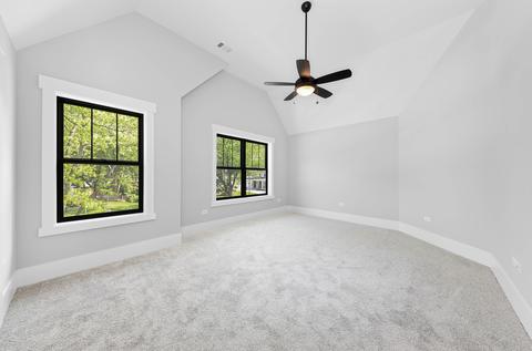 304 E 11th Ave, Naperville, IL 60563 photo 37