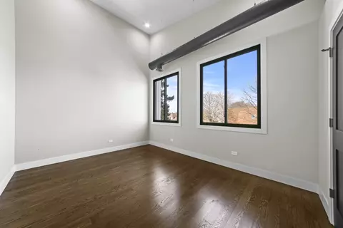 4103 N Mango Ave, Chicago, IL 60634 photo 16