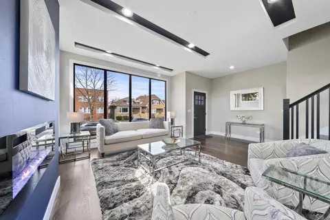 4103 N Mango Ave, Chicago, IL 60634 photo 10
