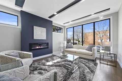 4103 N Mango Ave, Chicago, IL 60634 photo 8