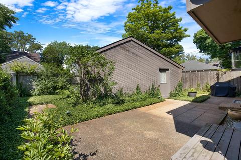 74 E Westminster Rd, Lake Forest, IL 60045 photo 24